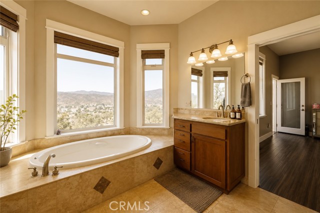 17535 Meadow View, Hidden Valley Lake