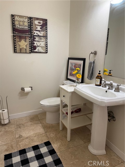 17535 Meadow View, Hidden Valley Lake