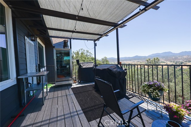17535 Meadow View, Hidden Valley Lake