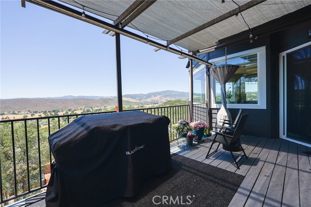 17535 Meadow View, Hidden Valley Lake