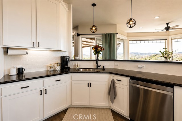 17535 Meadow View, Hidden Valley Lake