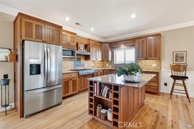3165 Fulton, Lucerne