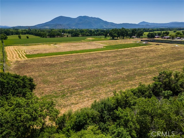 2290 Soda Bay, Lakeport