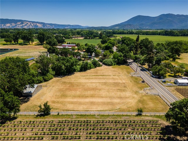 2290 Soda Bay, Lakeport