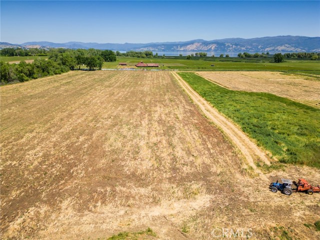 2290 Soda Bay, Lakeport