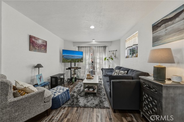3310 Riviera West, Kelseyville