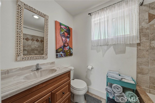 3310 Riviera West, Kelseyville