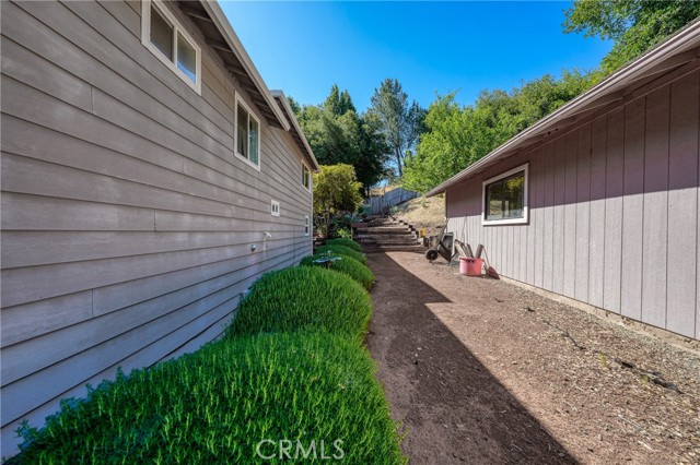 3310 Riviera West, Kelseyville