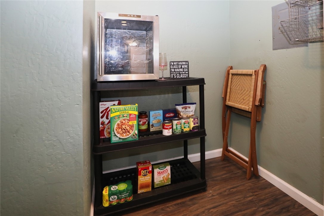 9712 Harrington Flat, Kelseyville