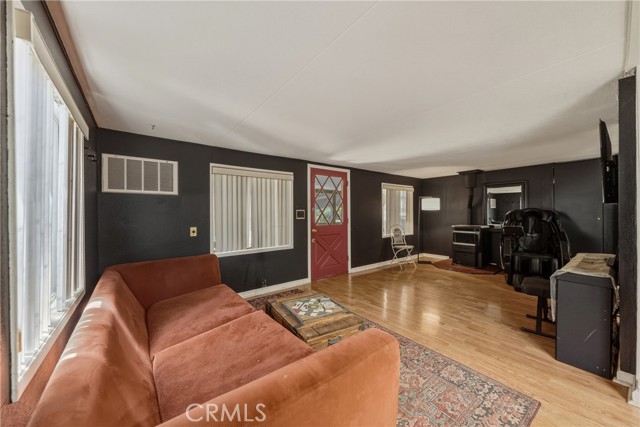 7333 High Street, Nice