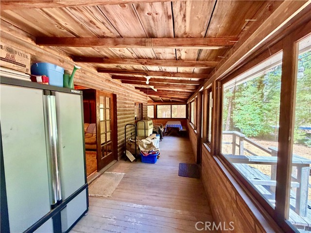 9520 Oak Place, Cobb