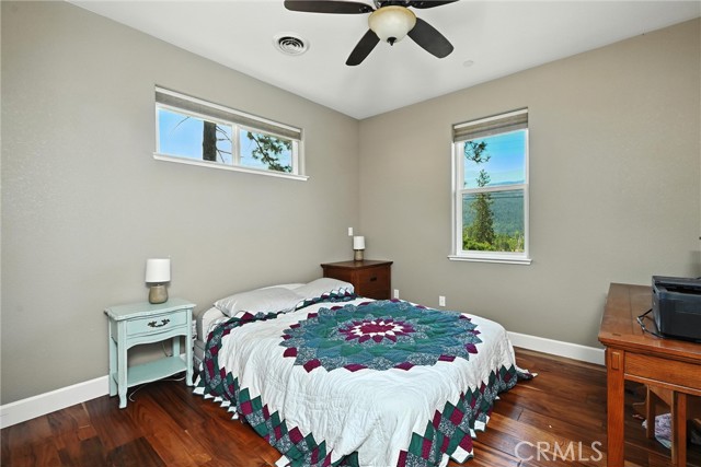 9482 Hoberg Drive, Cobb