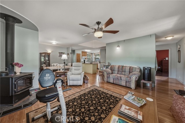 1623 New Long Valley Road, Clearlake Oaks