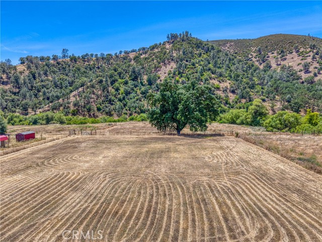 1623 New Long Valley Road, Clearlake Oaks