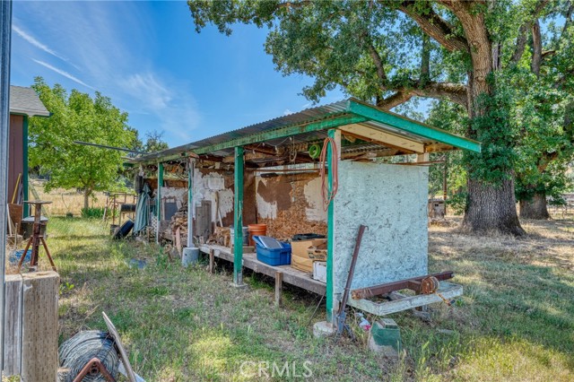 1623 New Long Valley Road, Clearlake Oaks