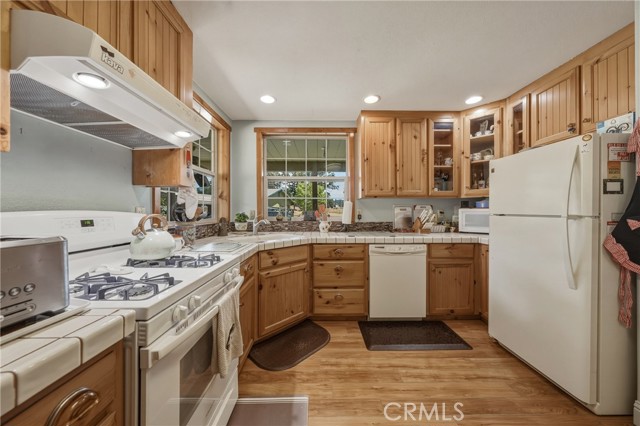 1623 New Long Valley Road, Clearlake Oaks