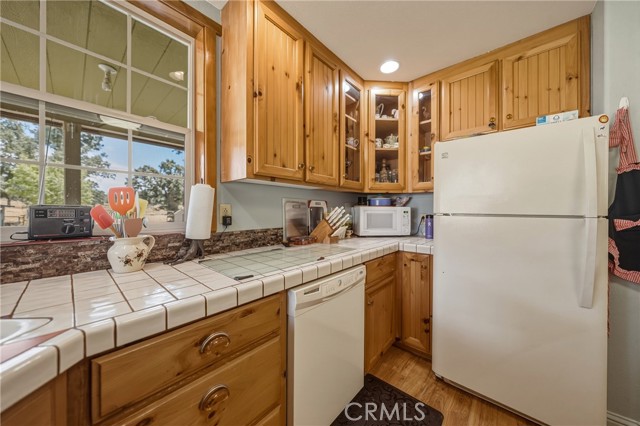 1623 New Long Valley Road, Clearlake Oaks