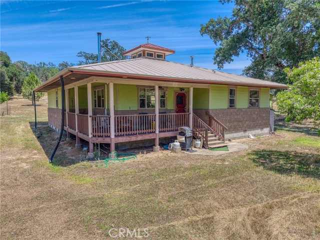 1623 New Long Valley Road, Clearlake Oaks