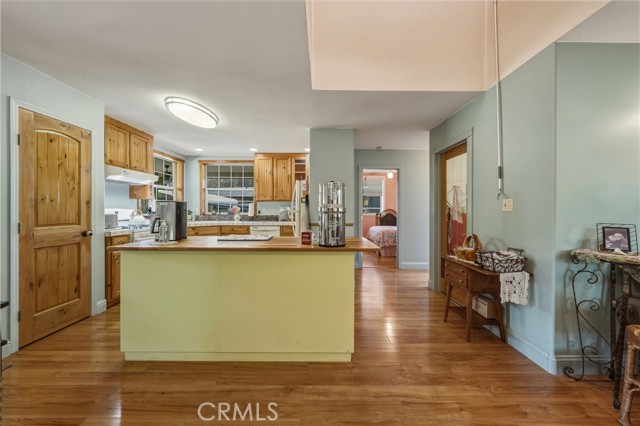 1623 New Long Valley Road, Clearlake Oaks