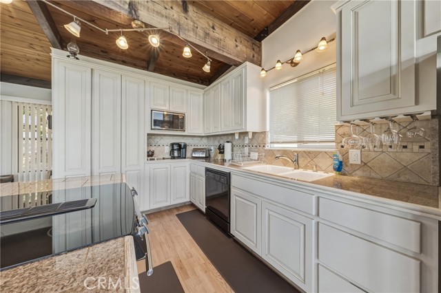 12250 Baylis Cove, Lower Lake