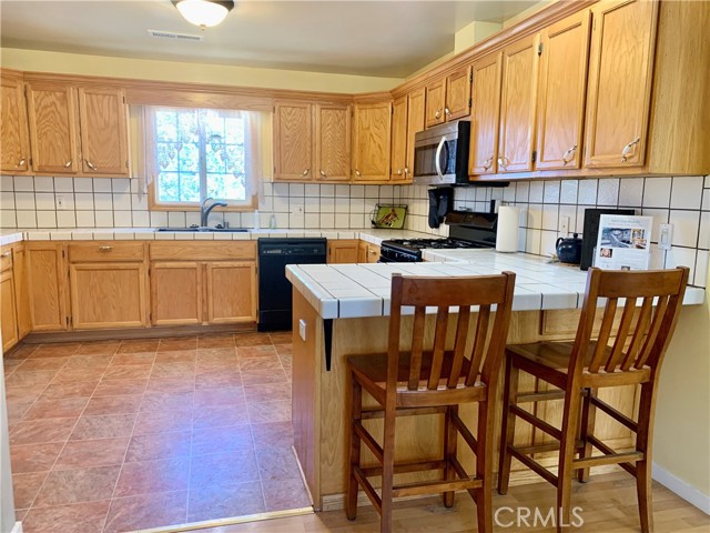 18076 Vista Point Ct, Hidden Valley Lake