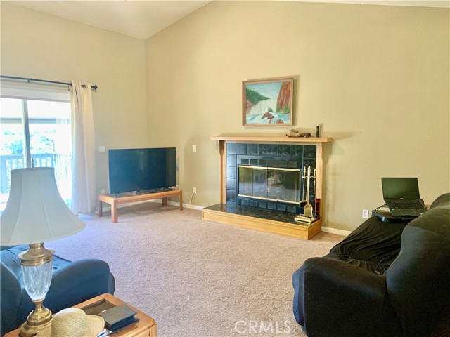 18076 Vista Point Ct, Hidden Valley Lake