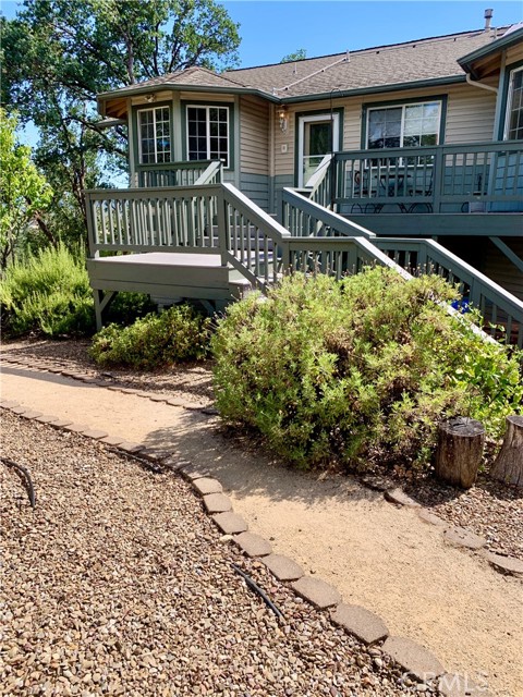 18076 Vista Point Ct, Hidden Valley Lake