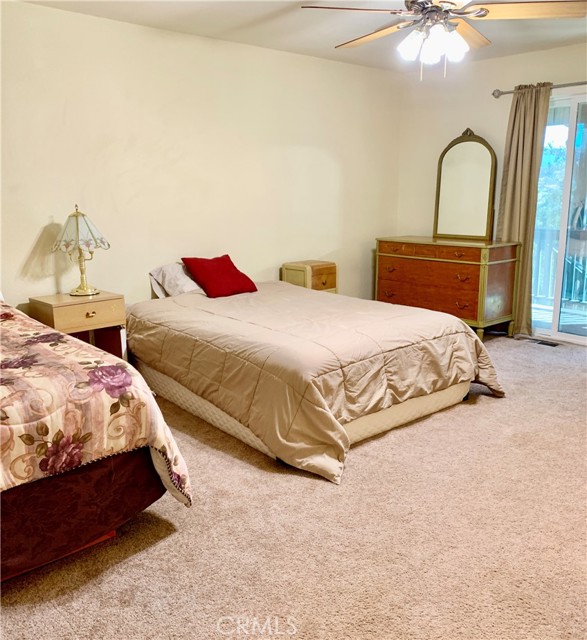18076 Vista Point Ct, Hidden Valley Lake