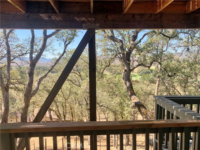 18076 Vista Point Ct, Hidden Valley Lake