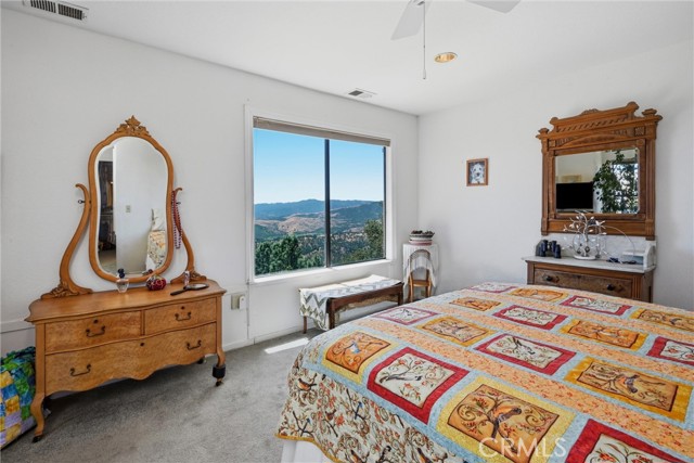 18522 Sentinel Court, Hidden Valley Lake