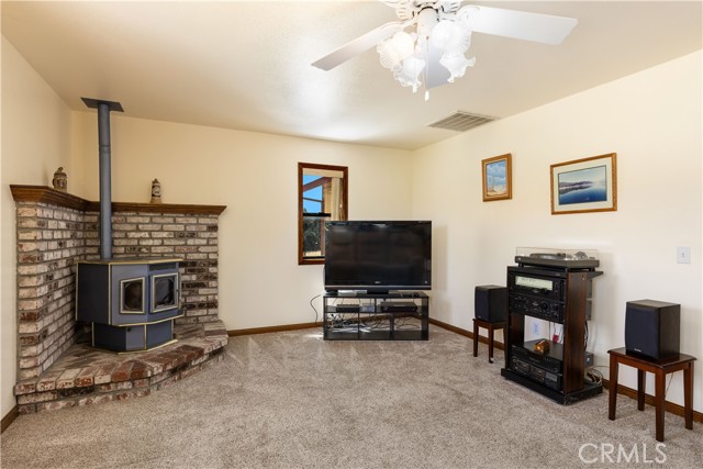 920 Park Way, Lakeport