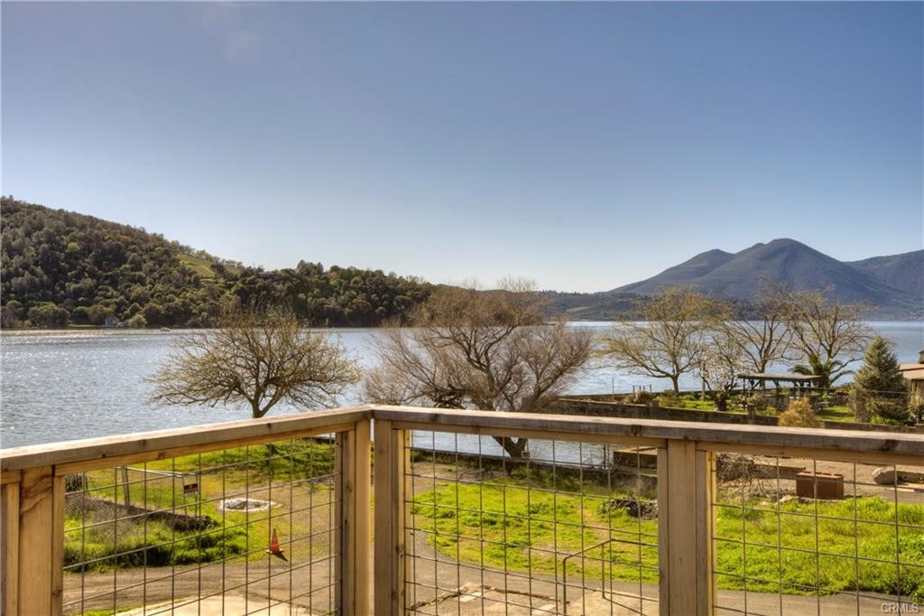 14465 Lakeshore, Clearlake