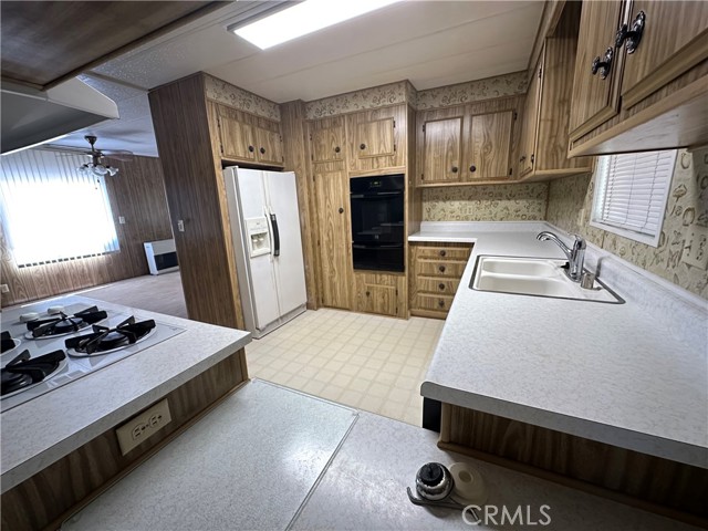 5647 Jones, Clearlake