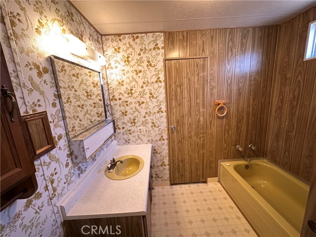 5647 Jones, Clearlake