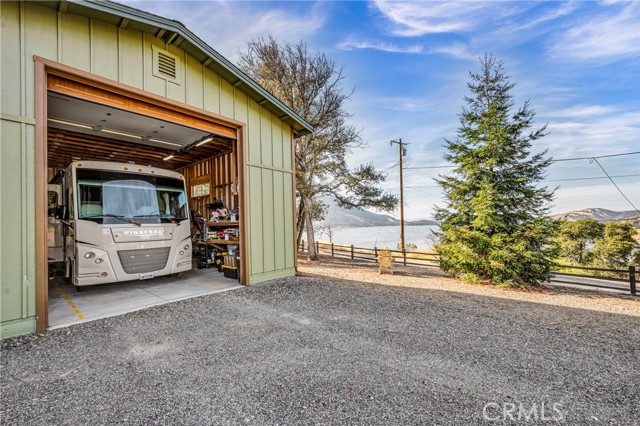 3012 Oak Crest Drive, Clearlake