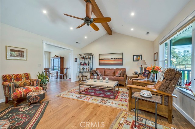 3012 Oak Crest Drive, Clearlake
