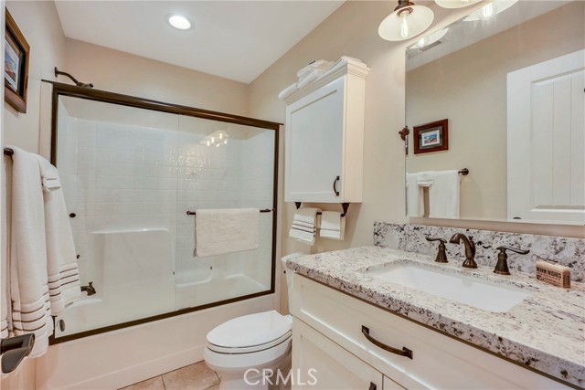 3012 Oak Crest Drive, Clearlake