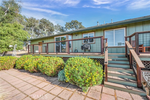 3012 Oak Crest Drive, Clearlake