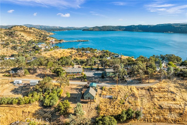 3012 Oak Crest Drive, Clearlake