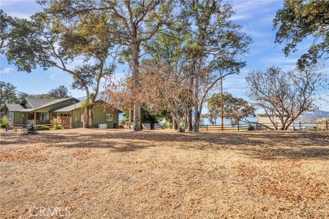 3012 Oak Crest Drive, Clearlake