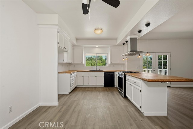 18120 N Shore, Hidden Valley Lake