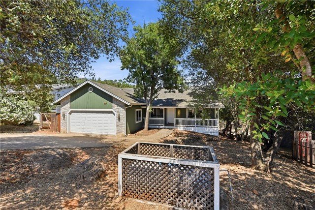 18120 N Shore, Hidden Valley Lake