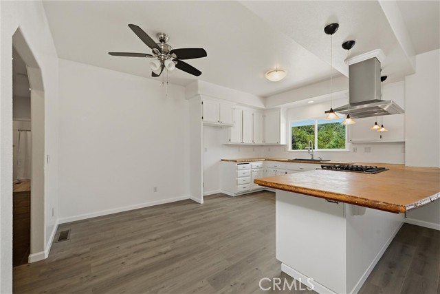 18120 N Shore, Hidden Valley Lake