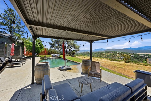 20011 Honey Hill, Hidden Valley Lake