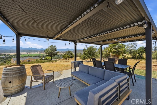 20011 Honey Hill, Hidden Valley Lake