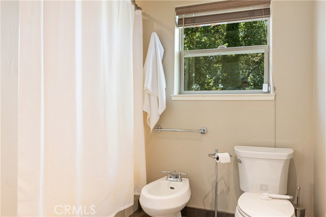 3339 Harrison Street, Clearlake