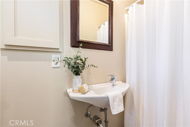 3339 Harrison Street, Clearlake