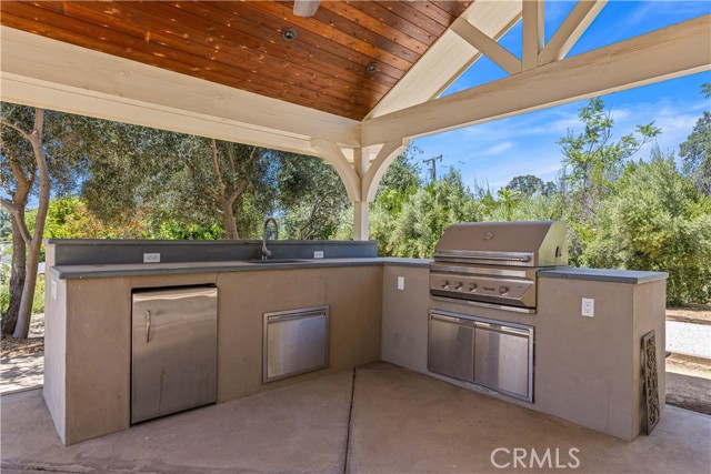 3339 Harrison Street, Clearlake