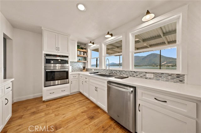 9175 Glenhaven, Glenhaven