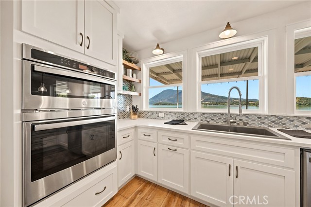 9175 Glenhaven, Glenhaven
